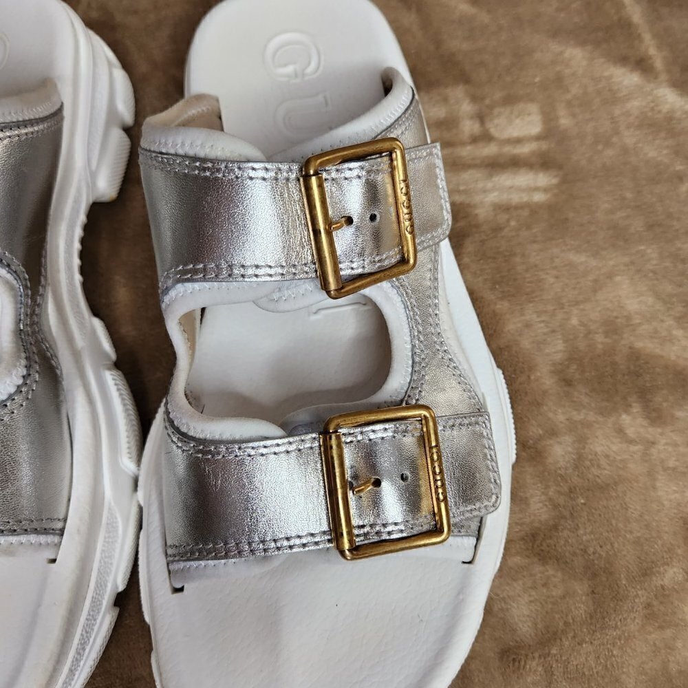 Gucci Aguru Leather Sandal, Authentic - Picture 4 of 9